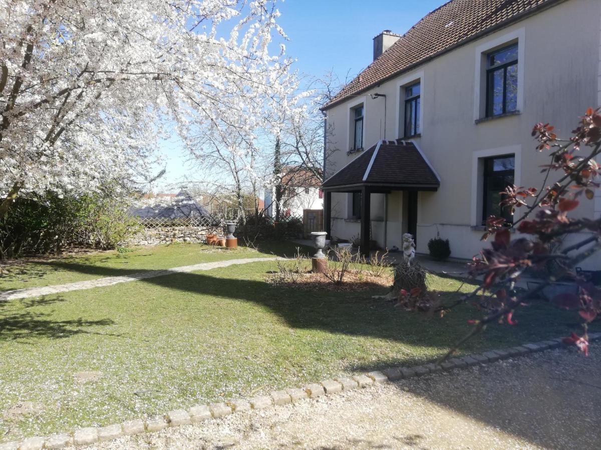 Hotellerie Jardiniers Gourmands Morsains Экстерьер фото