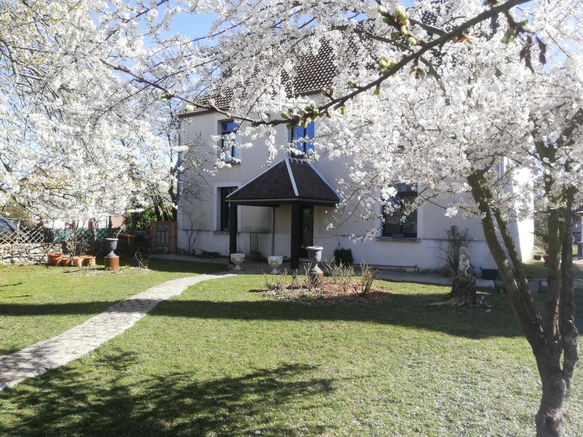 Hotellerie Jardiniers Gourmands Morsains Экстерьер фото